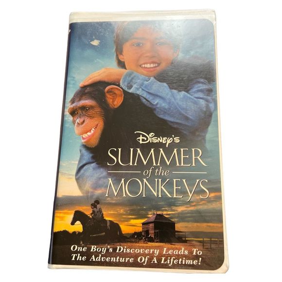 Vintage Walt Disney Children’s Movies Lot Of 3‎ VHS Tapes Summer Of Monkeys More - Picture 5 of 12